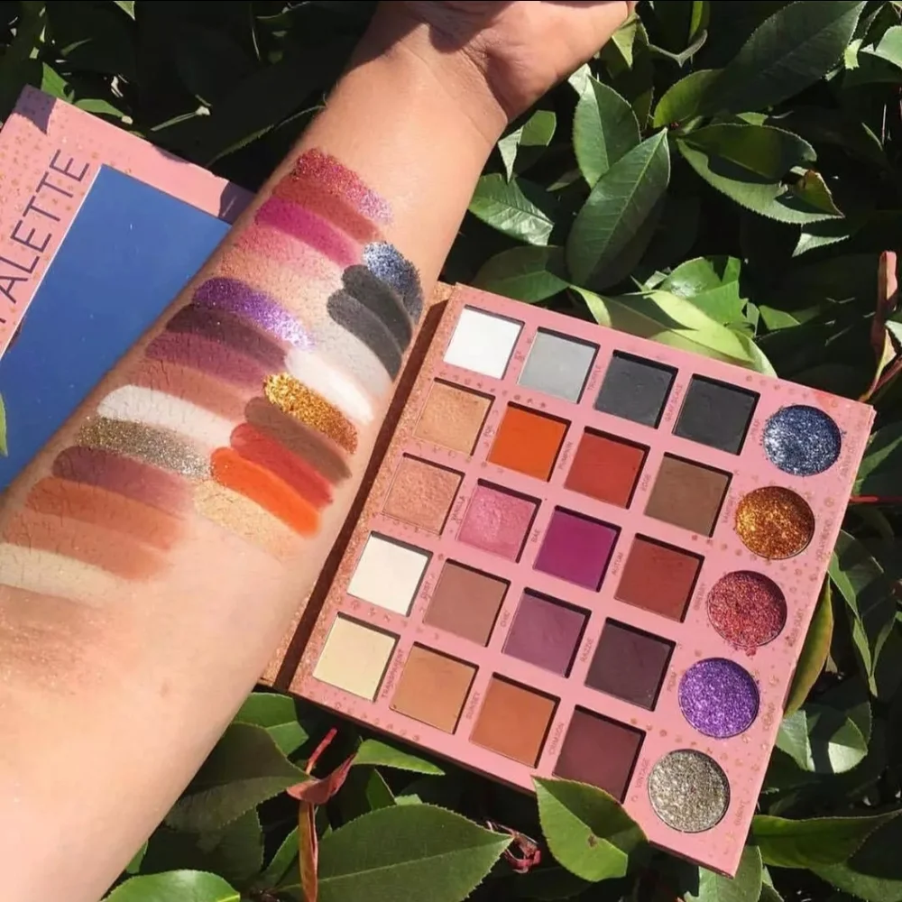 🆕️💕BEBELLA COSMETICS GO PRO PALETTE